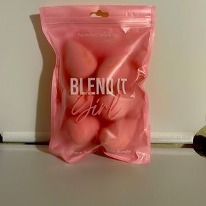 Beauty creations blending sponge